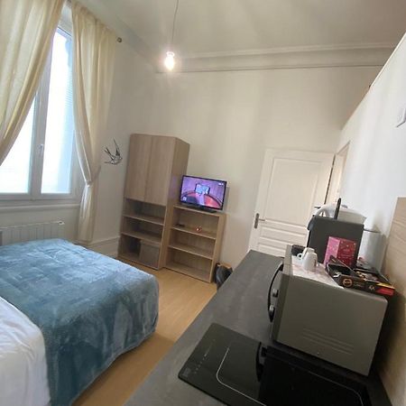 Superbe Appartement Centre Ville Chez Tony 페리괴 외부 사진